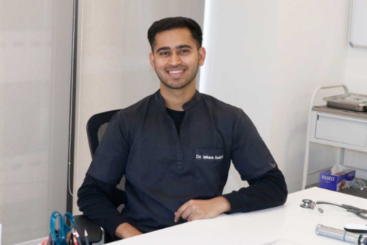 Why Dr. Ishan Sardesai Is Considered Among the Best Skin Specialists in Delhi
